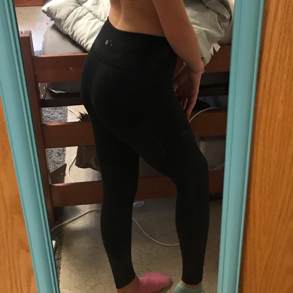 LULULEMON LEGGINGS